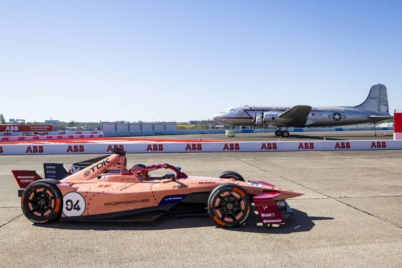 Motorsport. Formula E. Berlin ePrix. 02.05.2026