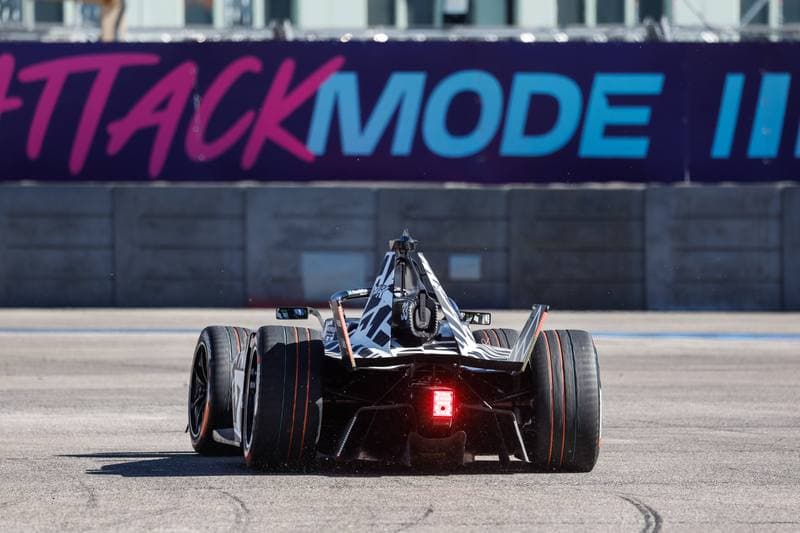 Motorsport. Formula E. Berlin ePrix. 02.05.2026
