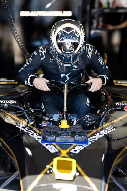 Motorsport. Formula E. Berlin ePrix. 02.05.2026