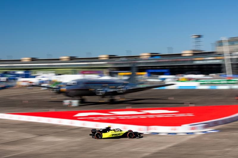 Motorsport. Formula E. Berlin ePrix. 02.05.2026