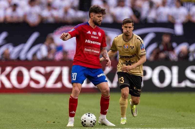 Football. STS Puchar Polski. Gornik Zabrze - Rakow Czestochowa. 02.05.2026