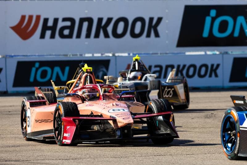Motorsport. Formula E. Berlin ePrix. 02.05.2026