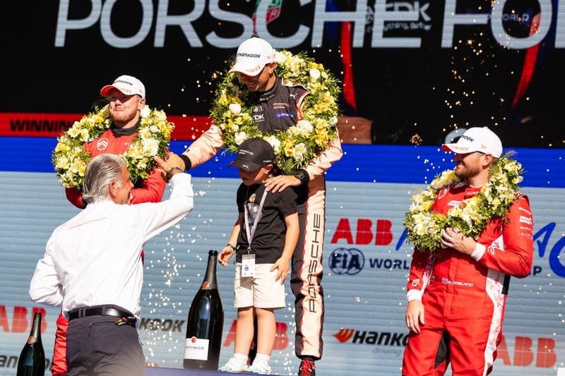 Motorsport. Formula E. Berlin ePrix. 02.05.2026