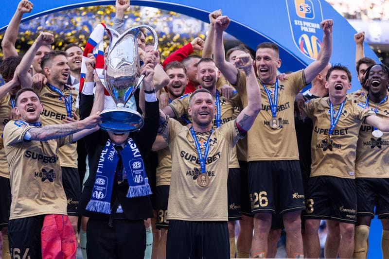 Football. STS Puchar Polski. Gornik Zabrze - Rakow Czestochowa. 02.05.2026