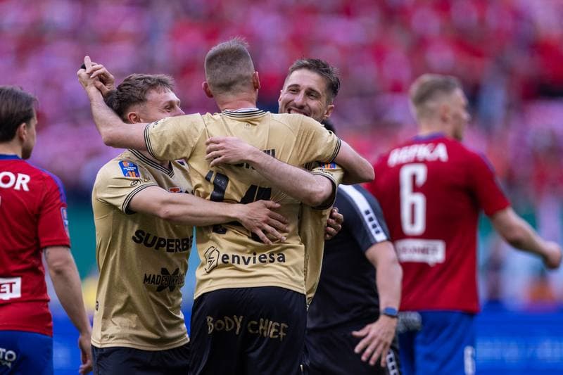 Football. STS Puchar Polski. Gornik Zabrze - Rakow Czestochowa. 02.05.2026