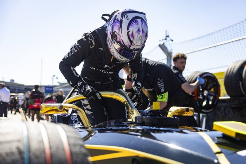 Motorsport. Formula E. Berlin ePrix. 02.05.2026