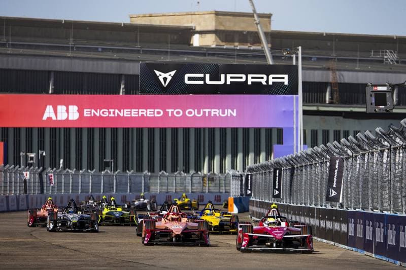 Motorsport. Formula E. Berlin ePrix. 02.05.2026