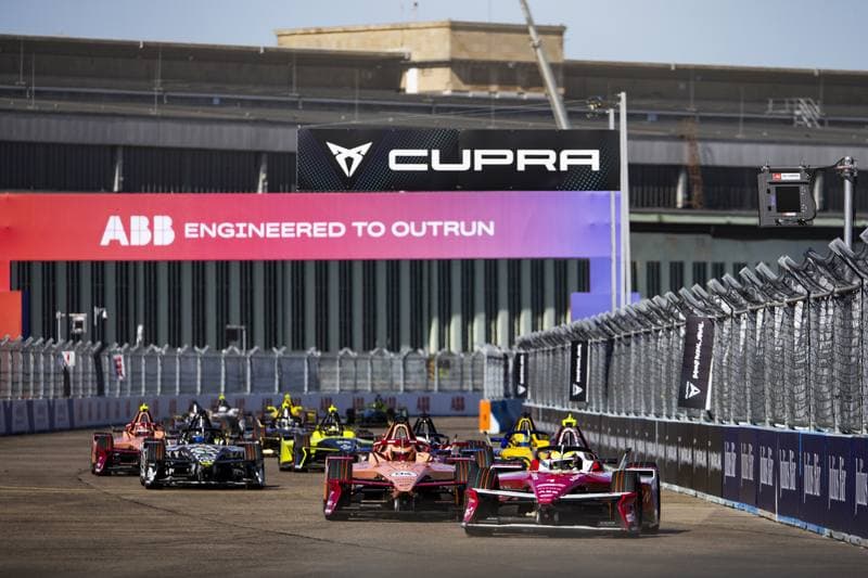 Motorsport. Formula E. Berlin ePrix. 02.05.2026