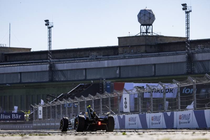 Motorsport. Formula E. Berlin ePrix. 02.05.2026