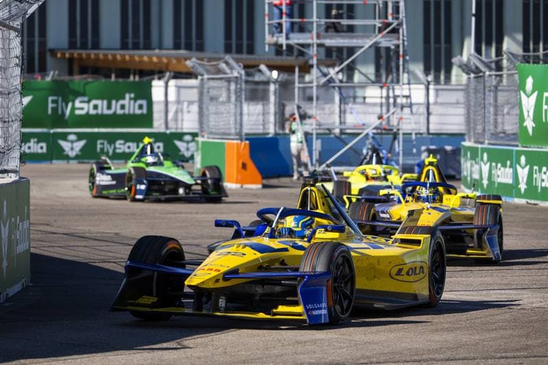 Motorsport. Formula E. Berlin ePrix. 02.05.2026
