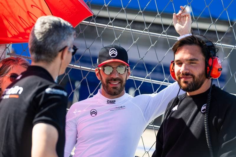 Motorsport. Formula E. Berlin ePrix. 02.05.2026