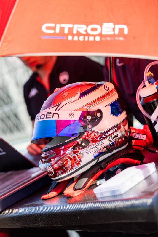Motorsport. Formula E. Berlin ePrix. 02.05.2026