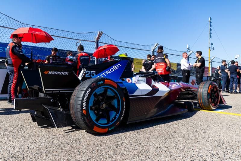 Motorsport. Formula E. Berlin ePrix. 02.05.2026