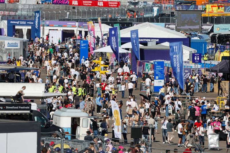 Motorsport. Formula E. Berlin ePrix. 02.05.2026