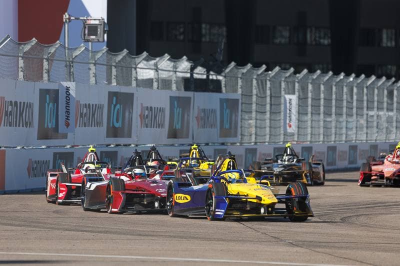 Motorsport. Formula E. Berlin ePrix. 02.05.2026
