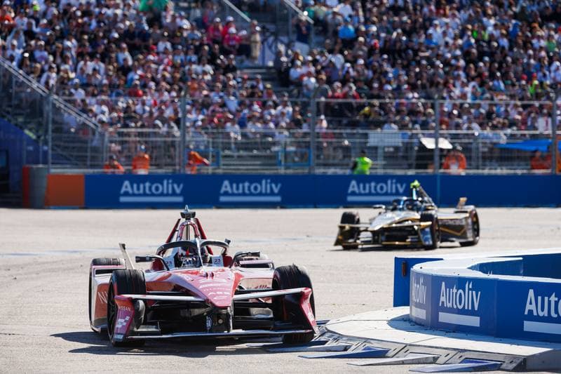 Motorsport. Formula E. Berlin ePrix. 02.05.2026