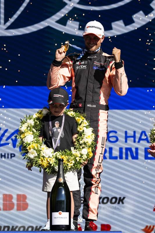 Motorsport. Formula E. Berlin ePrix. 02.05.2026