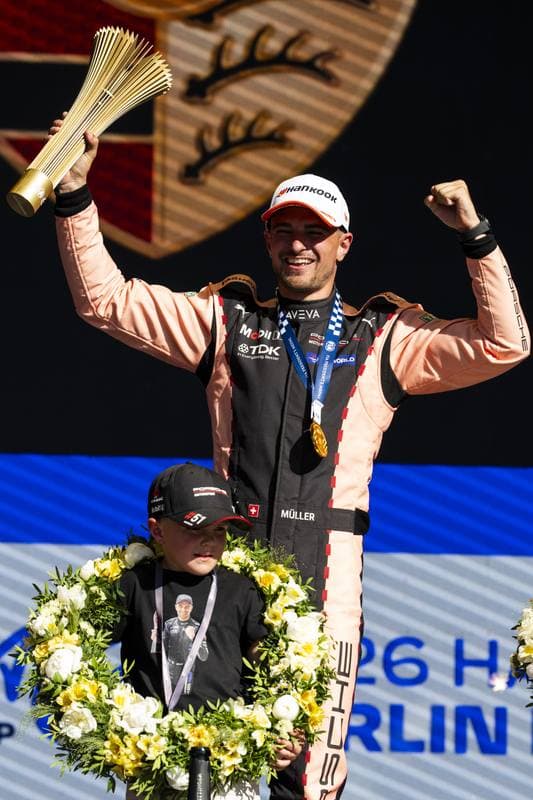 Motorsport. Formula E. Berlin ePrix. 02.05.2026