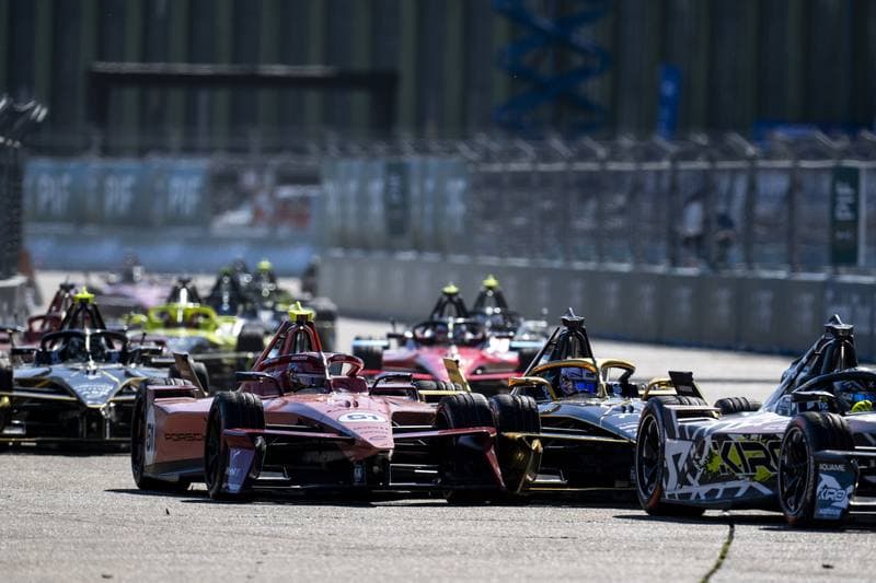 Motorsport. Formula E. Berlin ePrix. 02.05.2026