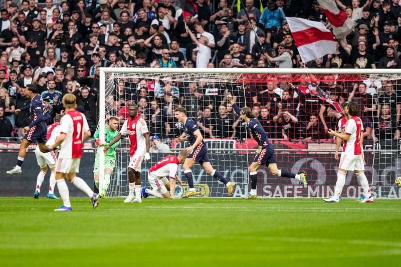 Football. Eredivisie. Ajax - PSV. 02.05.2026