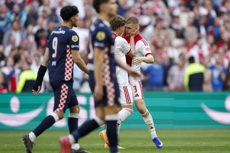 Football. Eredivisie. Ajax - PSV. 02.05.2026