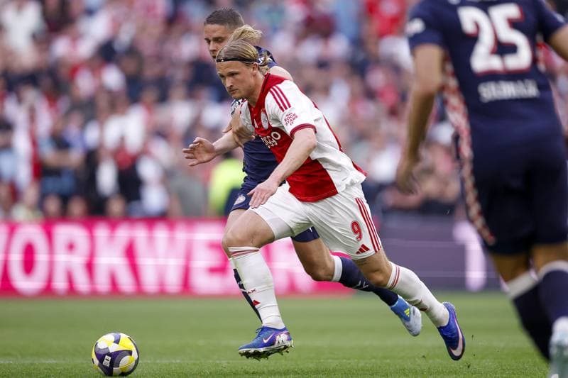 Football. Eredivisie. Ajax - PSV. 02.05.2026