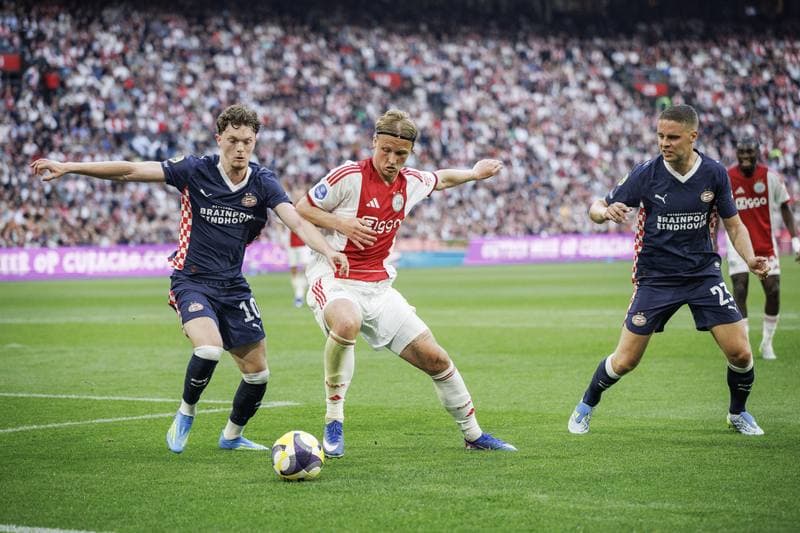 Football. Eredivisie. Ajax - PSV. 02.05.2026
