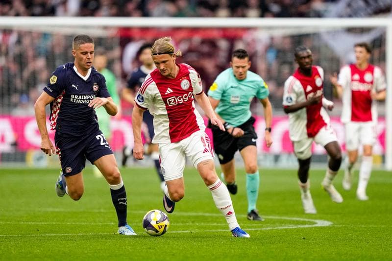 Football. Eredivisie. Ajax - PSV. 02.05.2026