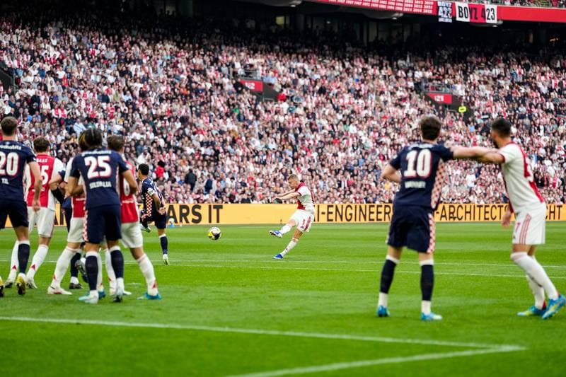 Football. Eredivisie. Ajax - PSV. 02.05.2026