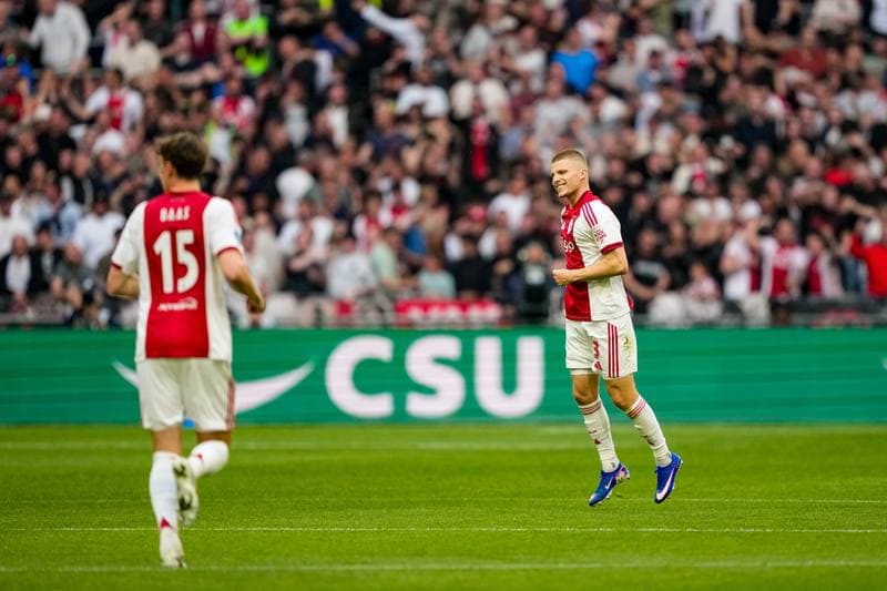 Football. Eredivisie. Ajax - PSV. 02.05.2026