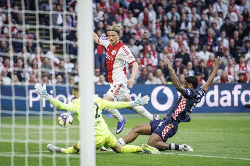 Football. Eredivisie. Ajax - PSV. 02.05.2026