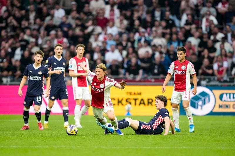 Football. Eredivisie. Ajax - PSV. 02.05.2026