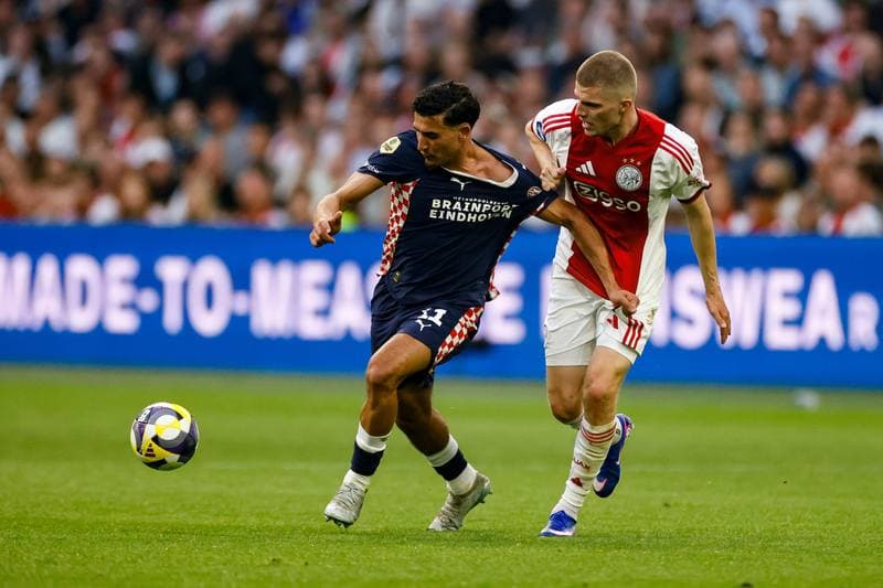 Football. Eredivisie. Ajax - PSV. 02.05.2026