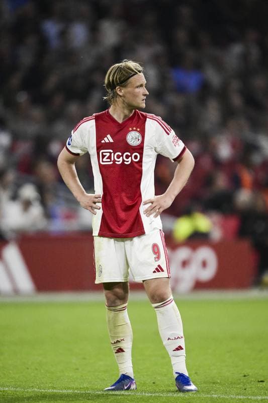 Football. Eredivisie. Ajax - PSV. 02.05.2026
