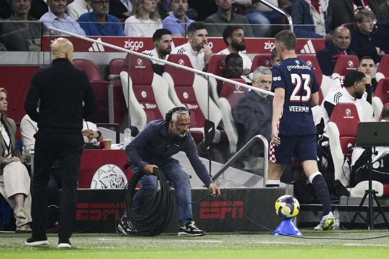 Football. Eredivisie. Ajax - PSV. 02.05.2026