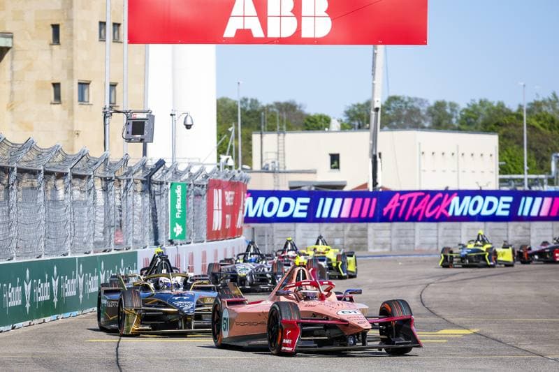 Motorsport. Formula E. Berlin ePrix. 02.05.2026
