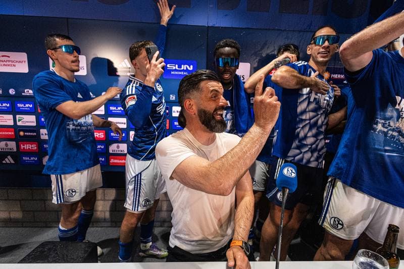 Football. 2. Bundesliga. Schalke 04 - Fortuna Dusseldorf. 02.05.2026