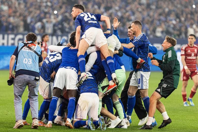 Football. 2. Bundesliga. Schalke 04 - Fortuna Dusseldorf. 02.05.2026