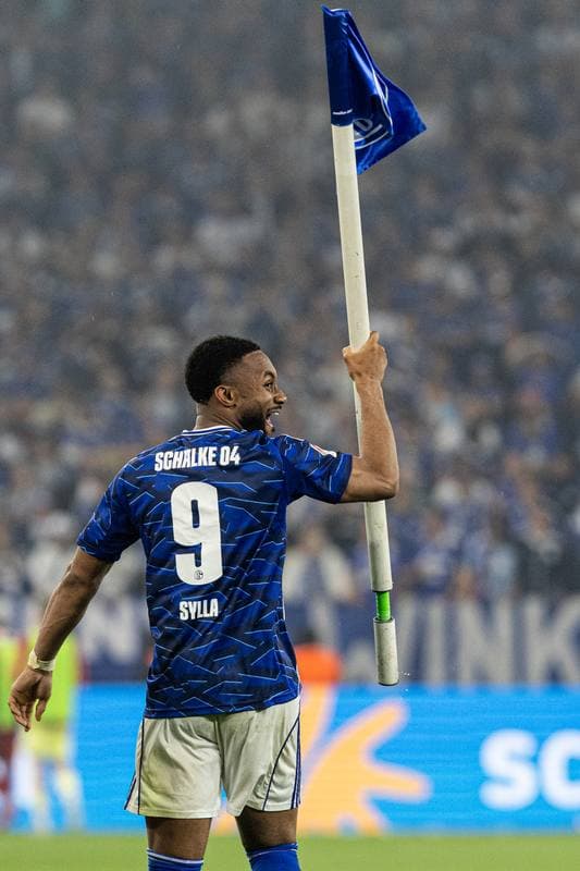 Football. 2. Bundesliga. Schalke 04 - Fortuna Dusseldorf. 02.05.2026