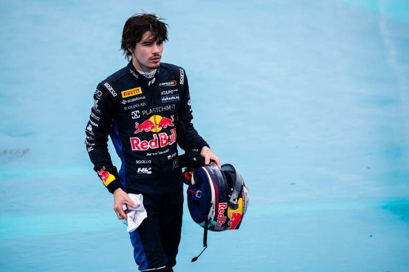 Motorsport. FIA Formula 2 Championship. Race 1. 03.05.2026