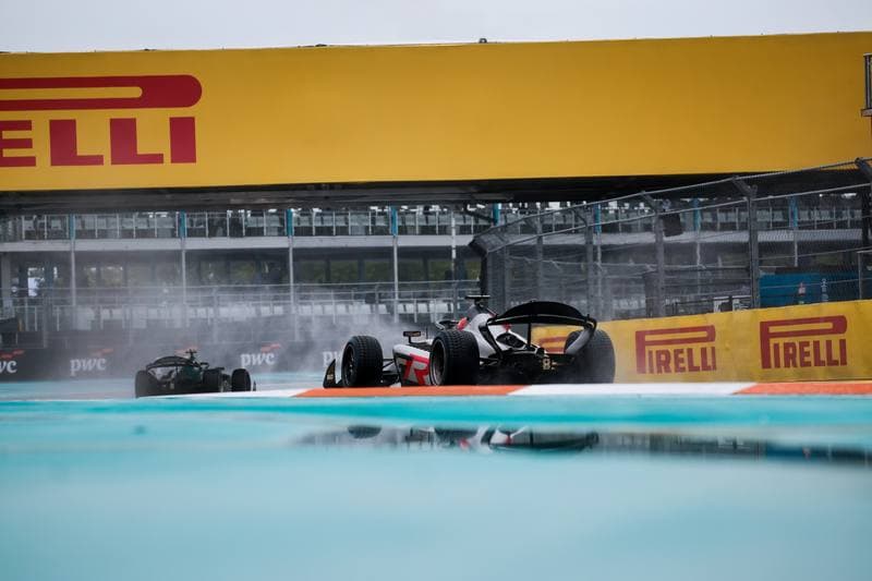 Motorsport. FIA Formula 2 Championship. Race 1. 03.05.2026