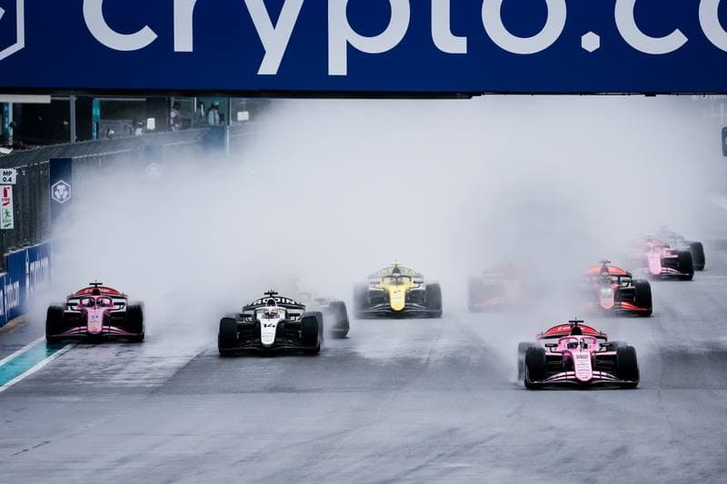 Motorsport. FIA Formula 2 Championship. Race 1. 03.05.2026