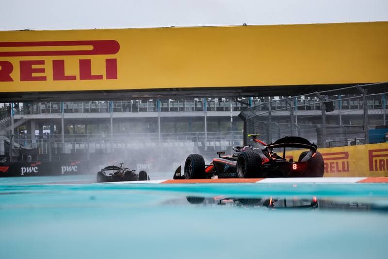 Motorsport. FIA Formula 2 Championship. Race 1. 03.05.2026