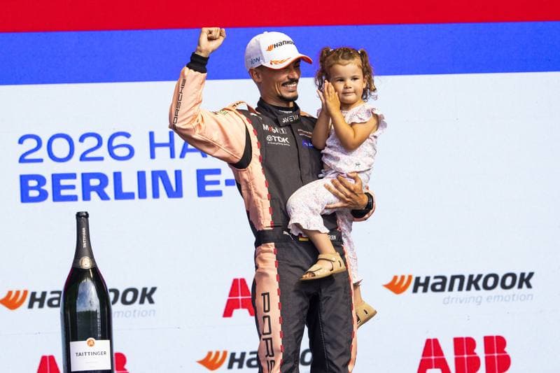 Motorsport. Formula E. Berlin ePrix. 03.05.2026