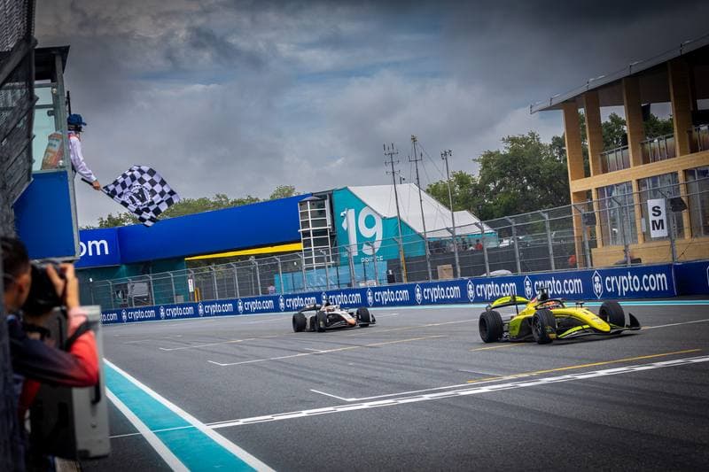 Motorsport. FIA Formula 2 Championship. Race 1. 03.05.2026