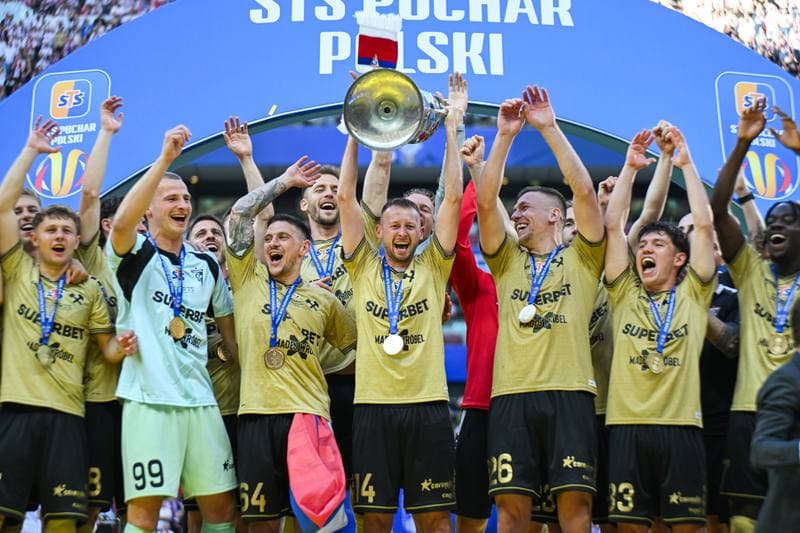 Football. STS Puchar Polski. Gornik Zabrze - Rakow Czestochowa. 02.05.2026