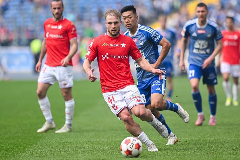 Football. Betclic 1 Liga. Ruch Chorzow - Wisla Krakow. 19.04.2026