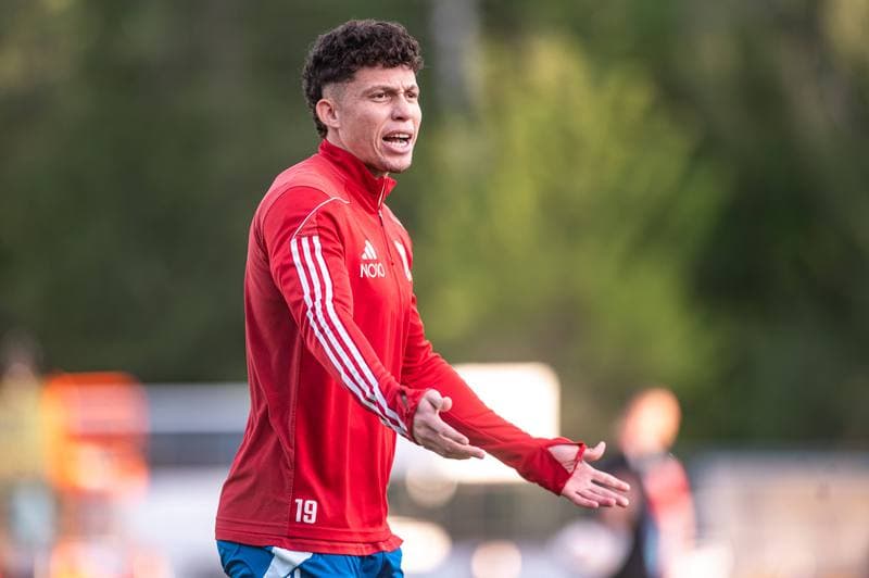 Football. Betclic 1 Liga. Znicz Pruszkow - Polonia Bytom. 09.05.2026