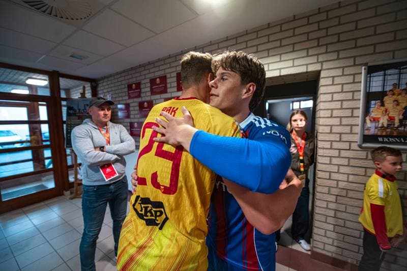 Football. Betclic 1 Liga. Znicz Pruszkow - Polonia Bytom. 09.05.2026