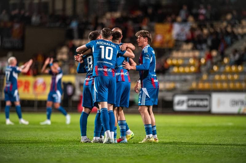 Football. Betclic 1 Liga. Znicz Pruszkow - Polonia Bytom. 09.05.2026